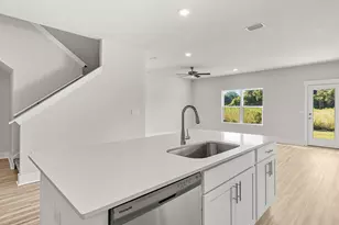 5908 Pelagic Dr, Milton, FL 32583 - Photo 6