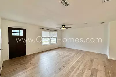 309 Pontevedra Lane, Niceville, FL 32578 - Photo 6