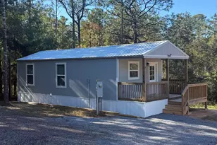 749 Brookside Dr, Defuniak Springs, FL 32433 - Photo 1