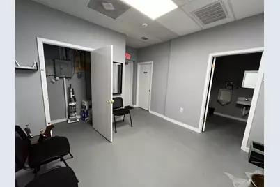 410 Government Avenue Avenue #C, Valparaiso, FL 32580 - Photo 8