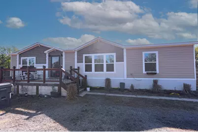 325 Majestic Boulevard, Defuniak Springs, FL 32433 - Photo 2