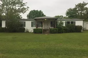 8117 Delta Dr, Milton, FL 32583 - Photo 1