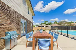 9403 Pouder Ln, Navarre, FL 32566 - Photo 12