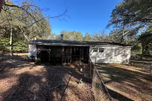 63 Cherokee Cir, Defuniak Springs, FL 32433 - Photo 10