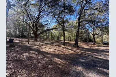 63 Cherokee Circle, Defuniak Springs, FL 32433 - Photo 8