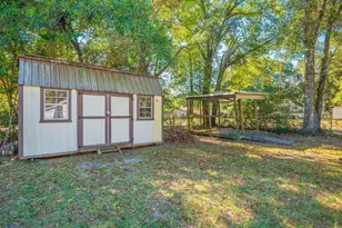 703 Brock Ave, Crestview, FL 32539 - Photo 32