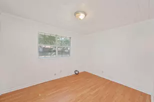 703 Brock Ave, Crestview, FL 32539 - Photo 16