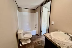 600 W Violet Ln W, Defuniak Springs, FL 32433 - Photo 12