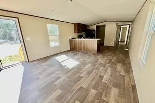 600 W Violet Ln W, Defuniak Springs, FL 32433 - Photo 8