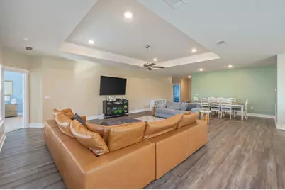 704 Quintana Street, Crestview, FL 32539 - Photo 8