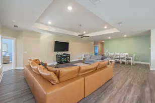 704 Quintana St, Crestview, FL 32539 - Photo 8