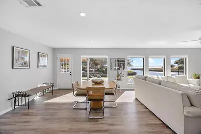 1294 Soundside Landing Court, Gulf Breeze, FL 32563 - Photo 16