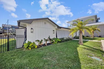 1294 Soundside Landing Court, Gulf Breeze, FL 32563 - Photo 50