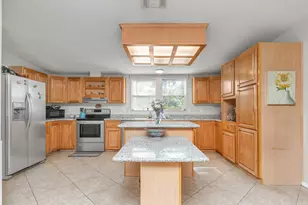 7478 Rose St, Navarre, FL 32566 - Photo 4