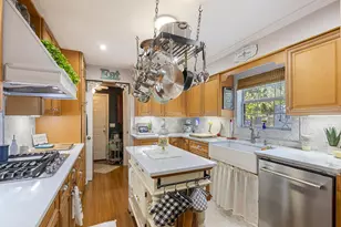 902 NW Nw Ave D NW, Carrabelle, FL 32322 - Photo 12