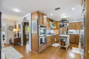 902 NW Nw Ave D NW, Carrabelle, FL 32322 - Photo 10