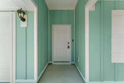 453 Riverwalk Circle, Freeport, FL 32439 - Photo 4