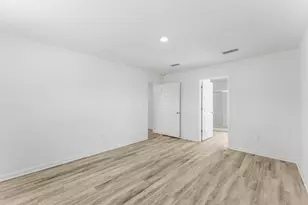 453 Riverwalk Cir, Freeport, FL 32439 - Photo 24