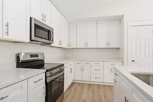 374 S 20th Street S, Defuniak Springs, FL 32435 - Photo 12