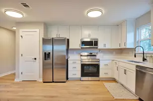 8090 3rd St, Laurel Hill, FL 32567 - Photo 8