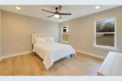 8090 Third Street, Laurel Hill, FL 32567 - Photo 14