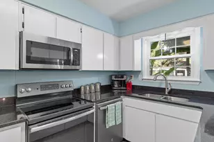 357 Lisette Ct, Fort Walton Beach, FL 32547 - Photo 10