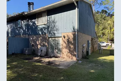 1810 17th Street #22, Niceville, FL 32578 - Photo 2