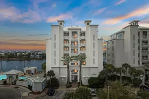 118 Carillon Market St, Panama City Beach, FL 32413 - Photo 4