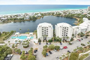 118 Carillon Market St, Panama City Beach, FL 32413 - Photo 32