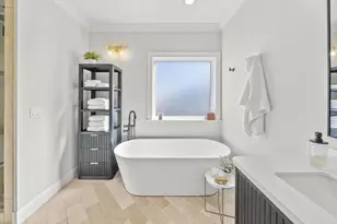 1613 Dewitt St, Panama City, FL 32401 - Photo 10