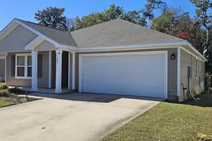 460 Riverwalk Cir, Freeport, FL 32439 - Photo 4