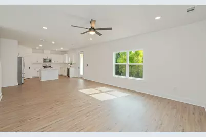 317 Shoal River Drive Drive, Crestview, FL 32539 - Photo 8