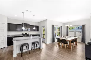 3030 Crown Creek Cir, Crestview, FL 32539 - Photo 8