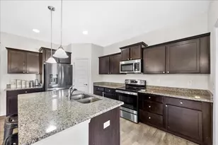 3030 Crown Creek Cir, Crestview, FL 32539 - Photo 12