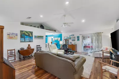 2061 Bahama Drive, Navarre, FL 32566 - Photo 20