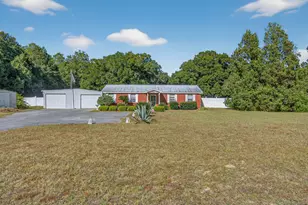 5688 Ridge Ave, Milton, FL 32583 - Photo 2