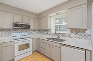 516 Stillwell Blvd, Crestview, FL 32539 - Photo 10