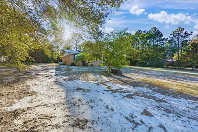 552 Roberts Drive, Defuniak Springs, FL 32433 - Photo 4