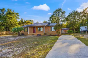 552 Roberts Dr, Defuniak Springs, FL 32433 - Photo 1