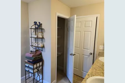 400 Yancey Street, Fort Walton Beach, FL 32547 - Photo 10