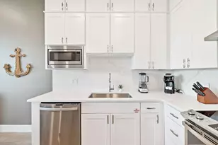 203 Henderson Resort Way, Destin, FL 32541 - Photo 14