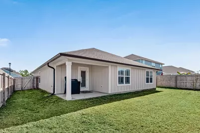 412 Scarborough Street, Crestview, FL 32539 - Photo 32