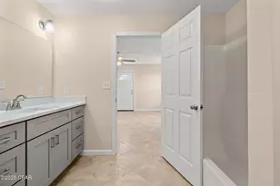 1807 E 9th Street E, Panama City, FL 32401 - Photo 14