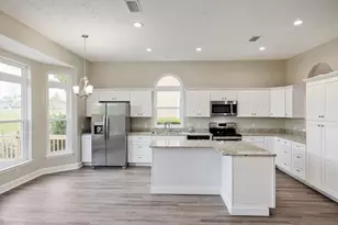 2601 Country Club Dr, Lynn Haven, FL 32444 - Photo 8