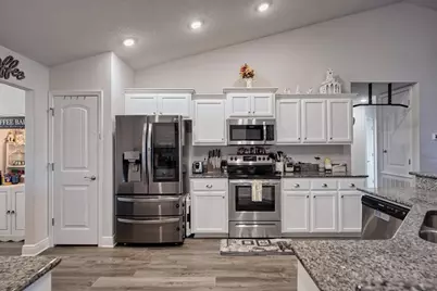 2213 Jernigan Drive, Crestview, FL 32536 - Photo 8