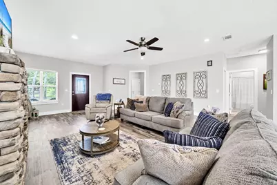 1512 E Ponderosa Road E, Fort Walton Beach, FL 32547 - Photo 16