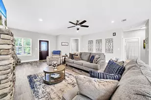 1512 E Ponderosa Road E, Fort Walton Beach, FL 32547 - Photo 16