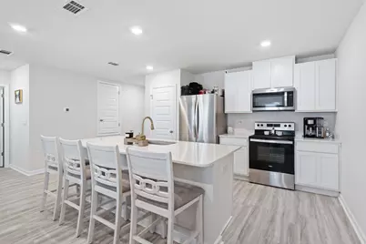 2665 Saltgrass Way, Crestview, FL 32536 - Photo 2