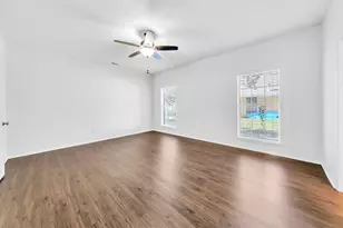 4429 Amber Lake Cove, Niceville, FL 32578 - Photo 32