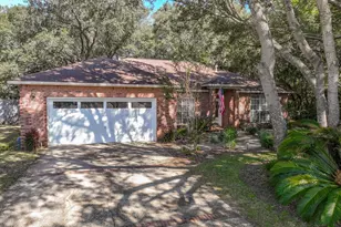 4429 Amber Lake Cove, Niceville, FL 32578 - Photo 54